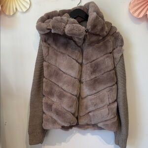 Rizal Lamb fur hooded jacket size medium